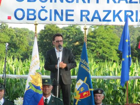 Proslava ob 17. občinskem prazniku Občine Razkrižje z obeležitvijo 24. obletnice odhoda JLA iz tega dela Slovenije in 70 let od konca 2. svetovne vojne 7